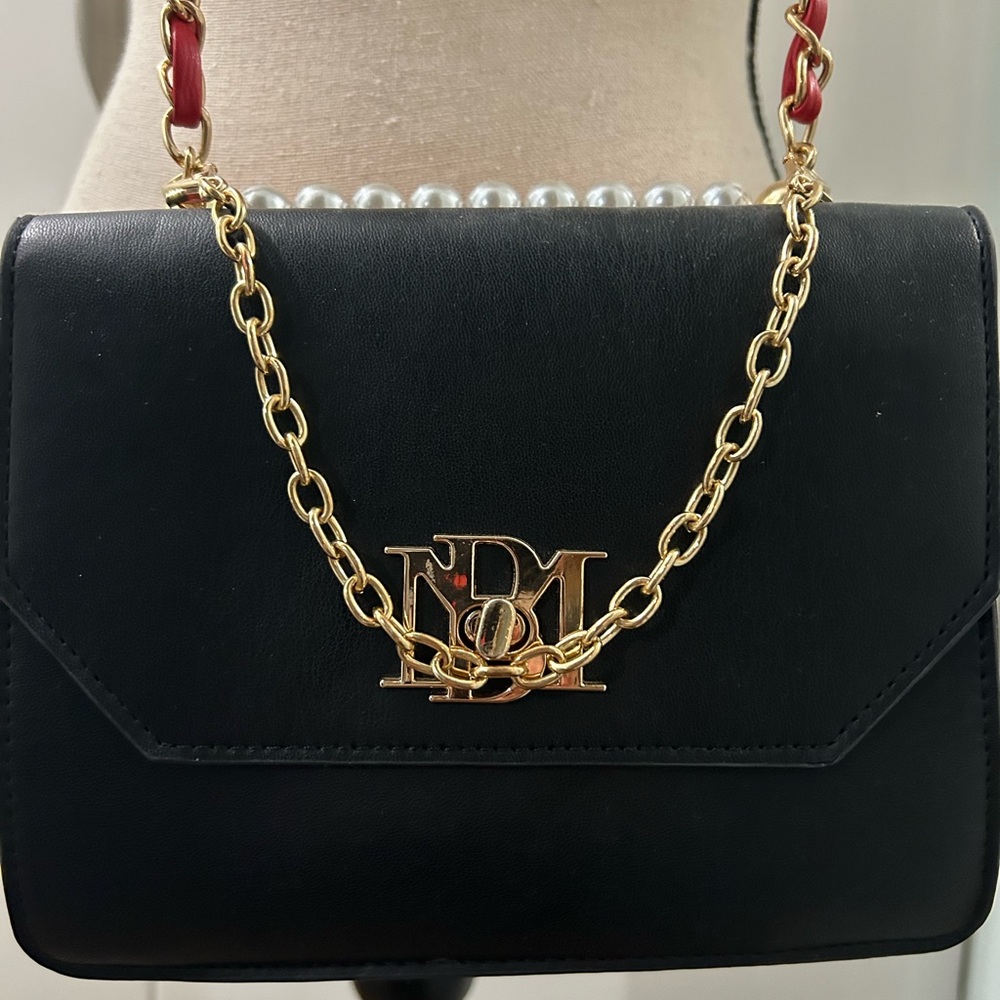 Double-sided cross-body red and black